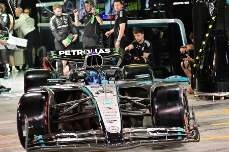 Bei Qualifying-Restart zu vorschnell: FIA bestraft Mercedes Bei Qualifying-Restart zu vorschnell: FIA bestraft Mercedes