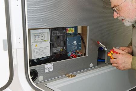 Rapido 854 F (2025) Sicherung f