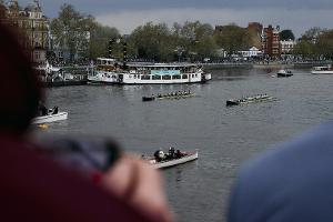 170. Boat Race: Cambridge dominiert