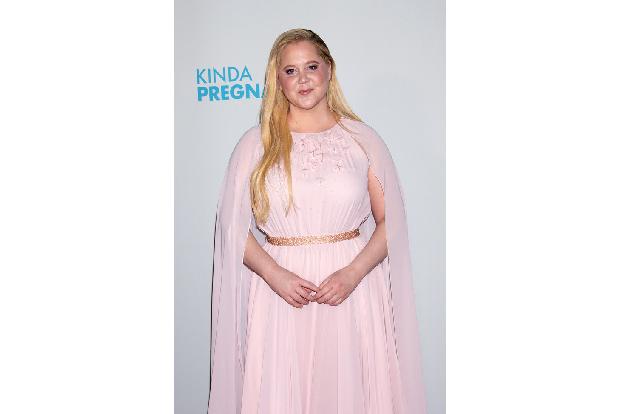 In ihrer typischen humorvollen Art scherzte Amy Schumer, dass sie in letzter Minute eine Einladung erhalten hatte, sich den Frauen auf der New Shepard 31 Rakete anzuschließen. 