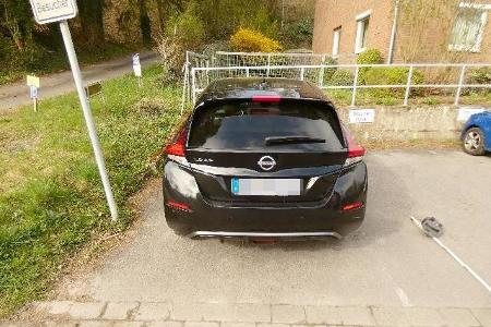 Beschädigtes Fahrzeug Beschädigtes Fahrzeug
