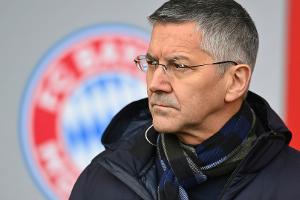 Bayern-Präsident Hainer bricht sich Wadenbein