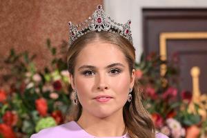 Prinzessin Amalia trägt bei Staatsbankett besondere historische Tiara