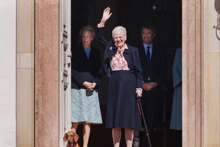 Traditionsgemäß winkt Margrethe an ihrem Geburtstag dem Volk zu. (Archivbild)