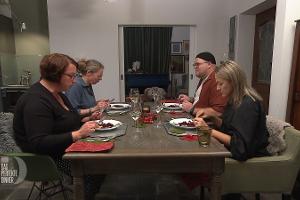 "Dinner"-Zutat spaltet die Gemüter: "Das schmeckt wie Kotze"  