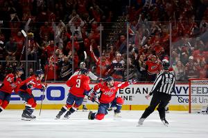 Rekord und Premiere: Owetschkin führt Capitals zum Auftaktsieg