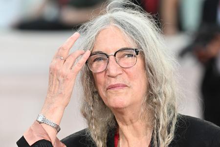 Musikerin Patti Smith teilte das Foto einer Blume: 