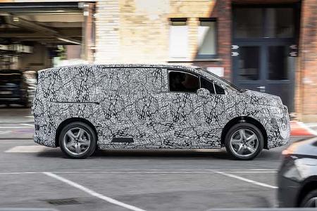 Mercedes EQV Erlkönig Van.EA