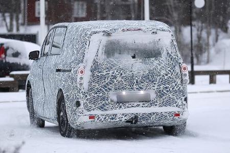 Mercedes V-Klasse EQV Van.EA Erlkönig