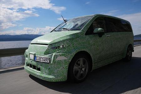 Erlkönig Mercedes V-Klasse mit EQ-Technologie EQV