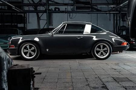 Porsche 911 Targa R Backdate