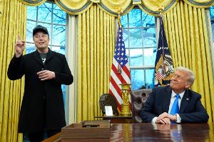 Trump: Musk muss zurück zu Autos und Raketen