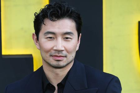 ...MCU-Held Simu Liu...