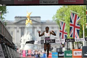 Äthiopierin Assefa gewinnt London-Marathon mit Weltrekord