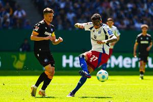 HSV wackelt im Aufstiegskampf und verliert gegen Karlsruhe