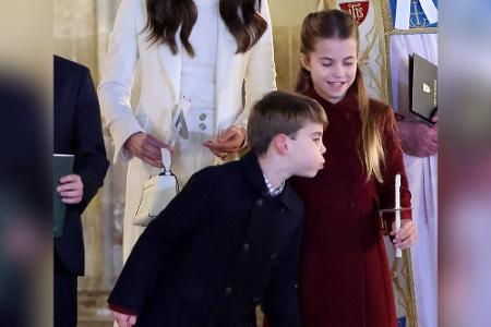 Louis ärgert seine Schwester