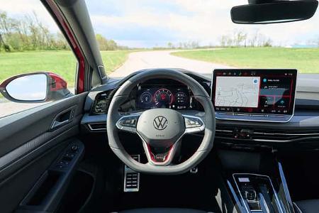 VW Golf GTI Autobahn