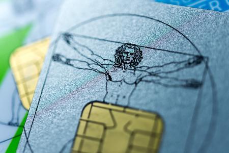 Um die ePA-App einzurichten, braucht es eine NFC-fähige Gesundheitskarte. Um die ePA-App einzurichten, braucht es eine NFC-fähige Gesundheitskarte.