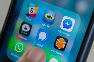 Bundesbürger senden 2,8 Milliarden Chat-Nachrichten pro Tag