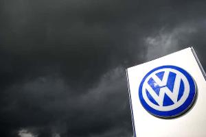 VW-Zahlen brechen ein - 3 E-Autos top
