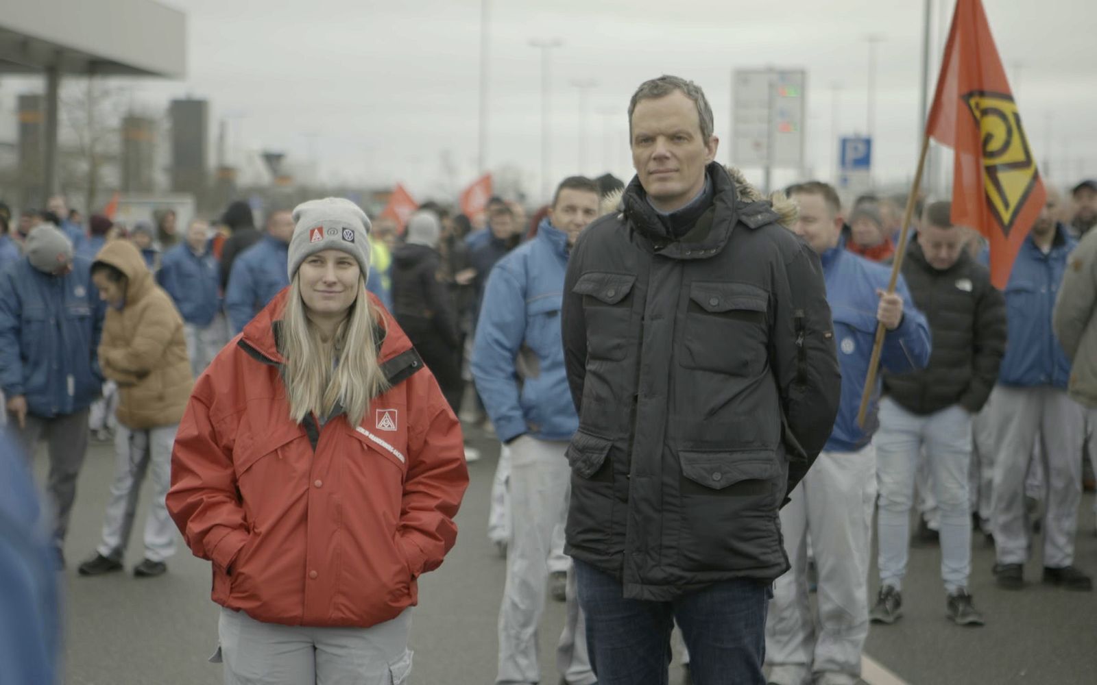 VW-Krise: ZDF-Reportage deckt Unzufriedenheit in Wolfsburg und Zwickau auf – "Verdienen wir zu gut?"
