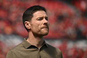 Alonso gut gelaunt: "Nichts Neues zu sagen"