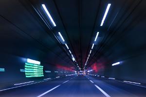 Google korrigiert Falsch-Information über Tunnelschließungen