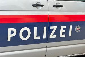 Gleitschirmflieger prallt in Tirol gegen Bergstation