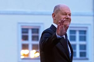 Vom Kanzleramt auf die Hinterbank
