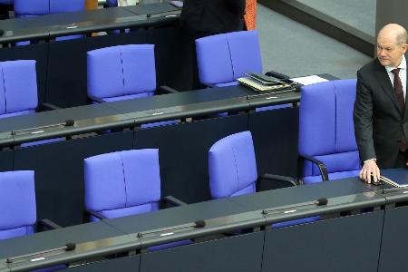 Dreieinhalb Jahre saß Scholz auf der Regierungsbank. Künftig ist sein Platz auf der anderen Seite.