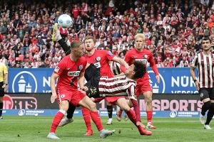 Elversberger Partycrasher springen auf Platz drei