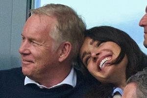 Johannes B. Kerner und Ehefrau Alina: Süße Szenen im Fußballstadion
