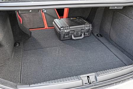 Alfa Romeo Giulia 2.0 T Q4, Kofferraum