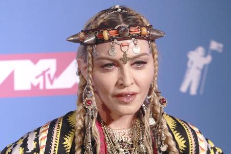…bei Madonna, die am 4. Mai 2024 am selben Strand ein Konzert ihrer 'Celebrations'-Welttournee gab und damit 1,6 Millionen Fans zu der Traum-Location lockte. Beide Stars sind damit aber noch weit entfernt vom Rekordhalter…
