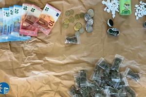 Endstation U-Haft: Polizei Oberhausen nimmt jungen Dealer (19) am Bahnhof fest