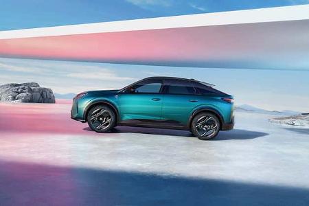 Peugeot E-3008 SUV