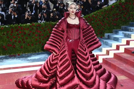 Gigi Hadid bei der Met Gala