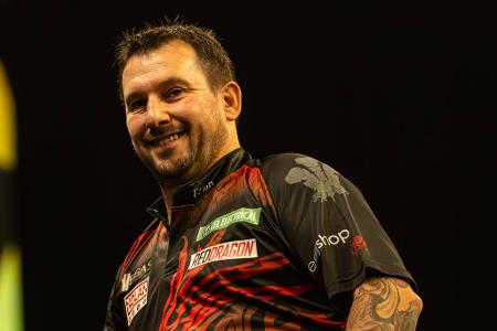 Platz 6: Jonny Clayton (Wales) - 539.250 Pfund