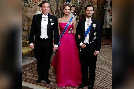 Prinzessin Madeleine und Chris O'Neill überraschen beim Galadinner Prinzessin Madeleine und Chris O'Neill überraschen beim Galadinner