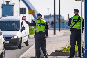 Dobrindt verstärkt Präsenz der Polizei an den Grenzen
