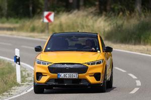 Ford gibt Entwicklung doch nicht auf