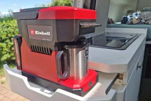 Kaffeemaschine, Besteck und Co. für den Camper