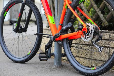 Fahrradcodierung der Polizei am 10. Juni beim Wochenmarkt in Rüsselsheim. Eine vorherige Anmeldung ist erforderlich. Fahrradcodierung der Polizei am 10. Juni beim Wochenmarkt in Rüsselsheim. Eine vorherige Anmeldung ist erforderlich.