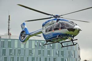 Fahndung per Hubschrauber: Polizei verhindert Transporterdiebstahl und nimmt Verdächtigen fest - 2505029