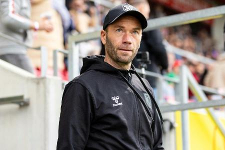 2. Liga: Absteiger Regensburg trennt sich von Trainer Patz 2. Liga: Absteiger Regensburg trennt sich von Trainer Patz
