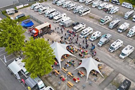 Technik Caravane Camp, Werksgelände