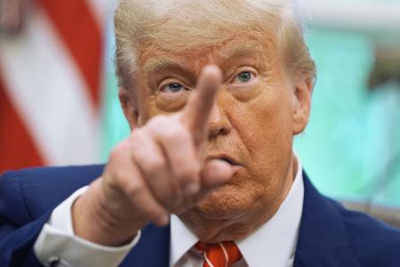 US-Präsident Trump gratuliert dem Papst. US-Präsident Trump gratuliert dem Papst.