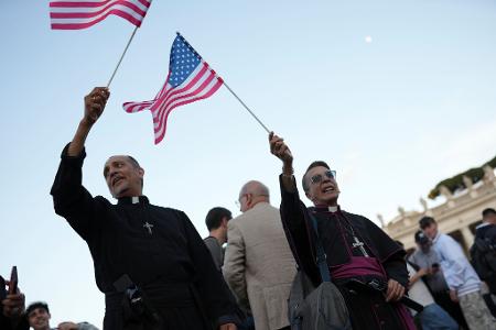 Zum ersten Mal ist ein US-Amerikaner Oberhaupt der katholischen Kirche. 