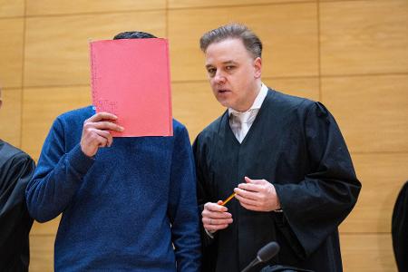 Gegen den 19-jährigen Angeklagten ist das Urteil ergangen (Archivbild) Gegen den 19-jährigen Angeklagten ist das Urteil ergangen (Archivbild)