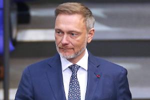 "Jetzt geht's wieder los": Christian Lindner meldet sich zurück